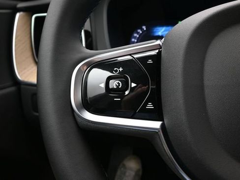New 2026 Volvo XC60 B5 Plus w/ Protection Package Premier AWD/4WD image 26