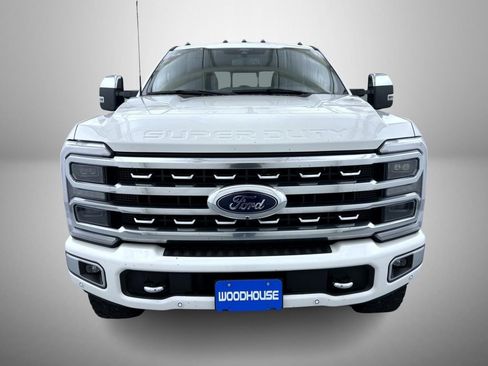 Used 2024 Ford F350 Platinum w/ Tremor Off-Road Package AWD/4WD image 2