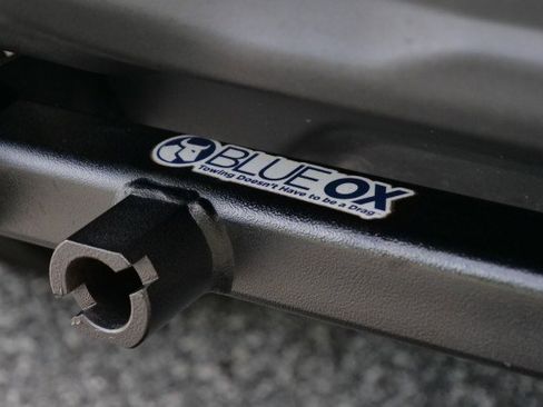 Used 2022 Jeep Wrangler Sport image 43