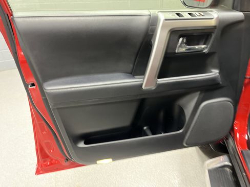 Used 2024 Toyota 4Runner SR5 Premium w/ Moonroof Package image 14