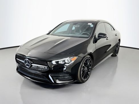 Used 2022 Mercedes-Benz CLA 250 image 4