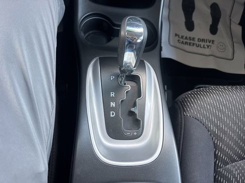 Used 2013 Dodge Journey SXT w/ Flexible Seating Group FWD image 29