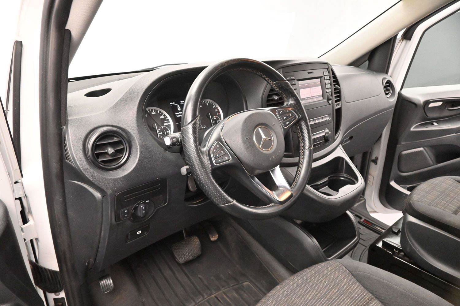 Used 2016 Mercedes-Benz Metris image 15