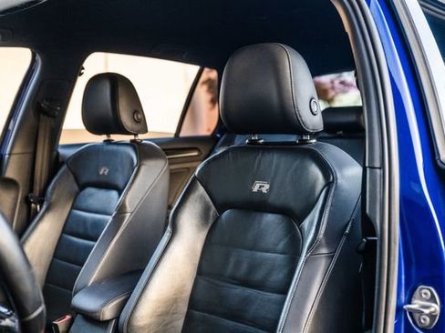 Used 2015 Volkswagen Golf R 4-Door image 26