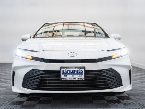 Certified 2025 Toyota Camry LE FWD image 2