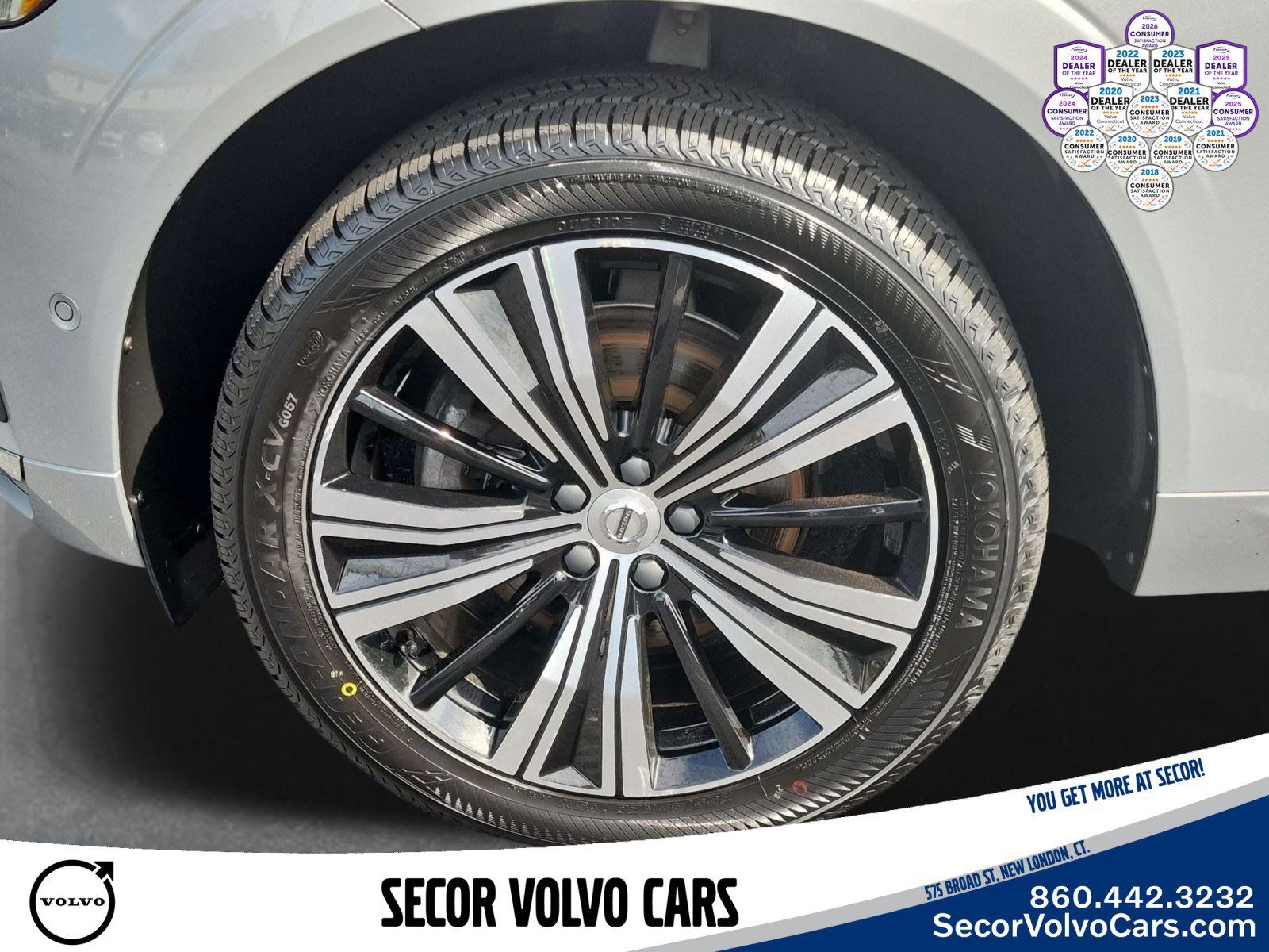Certified 2023 Volvo XC60 B5 Plus w/ Climate Package AWD/4WD image 26