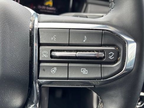 Used 2025 GMC Terrain Elevation AWD/4WD image 18