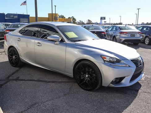 Used 2014 Lexus IS 350 AWD image 3