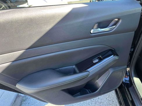 Used 2021 Nissan Altima 2.5 SL image 5