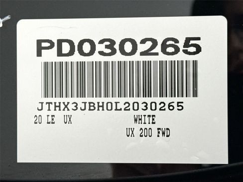 Used 2020 Lexus UX 200 image 41