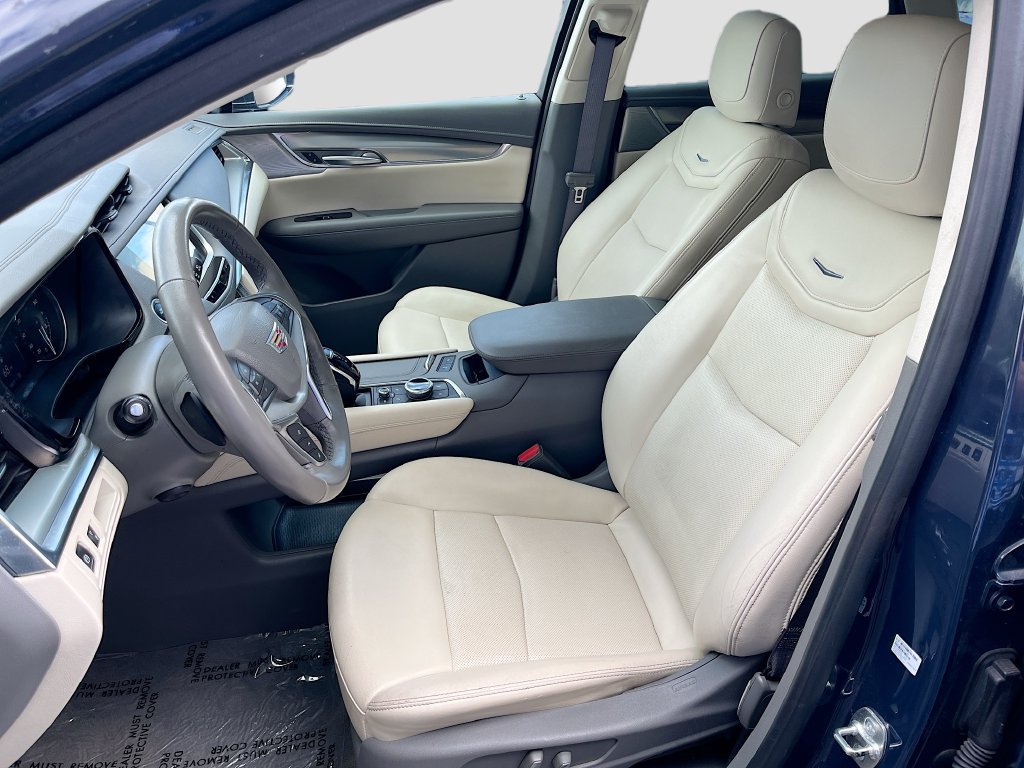 Used 2024 Cadillac XT5 Premium Luxury AWD/4WD image 22