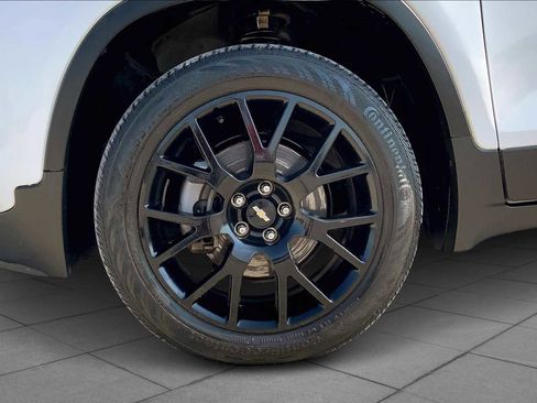 Certified 2022 Chevrolet Trax LT w/ Sport Edition image 19