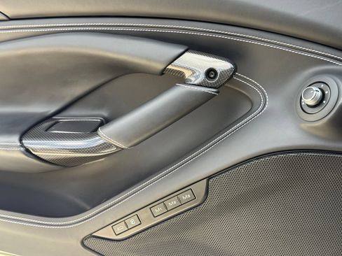 Used 2020 Ferrari F8 Tributo RWD image 47