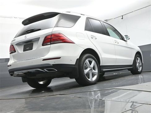 Used 2018 Mercedes-Benz GLE 350 image 42