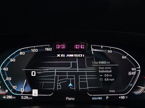 Used 2021 BMW X6 M50i w/ Executive Package image 24