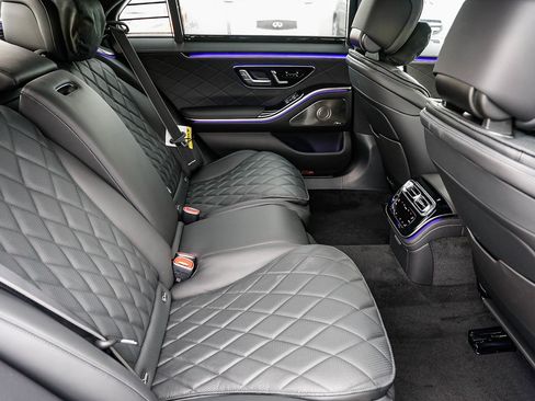 New 2026 Mercedes-Benz S 580 4MATIC Sedan image 18