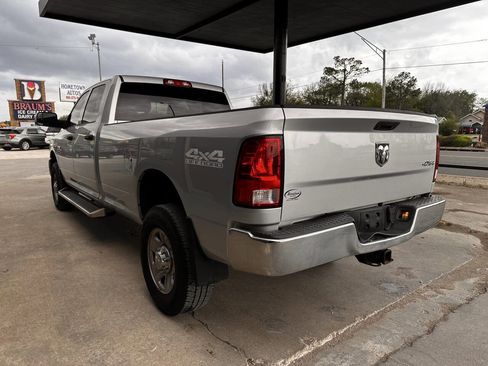 Used 2018 RAM 2500 Tradesman w/ Chrome Appearance Group image 6