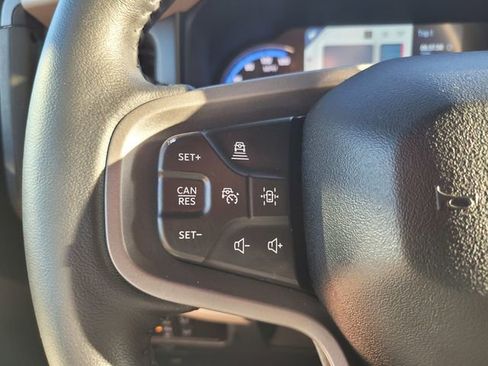 Certified 2024 Ford Bronco Wildtrak image 27