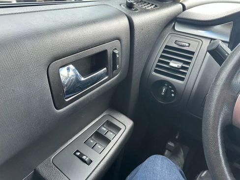 Used 2014 Ford Flex SE FWD image 19