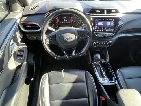 Certified 2021 Chevrolet TrailBlazer RS w/ Technology Package image 11