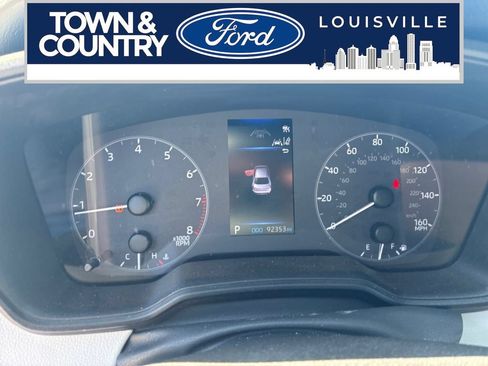 Used 2024 Toyota Corolla SE FWD image 20