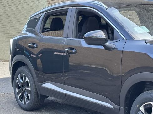 New 2026 Nissan Kicks SV w/ SV Premium Package AWD/4WD image 4