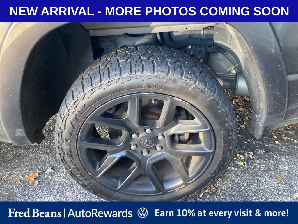Used 2020 RAM 1500 Laramie AWD/4WD image 7