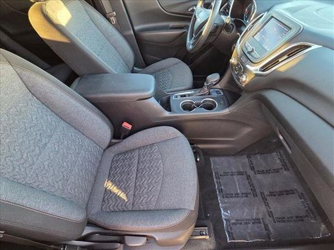 Used 2023 Chevrolet Equinox LT w/ LPO, Floor Liner Package image 19