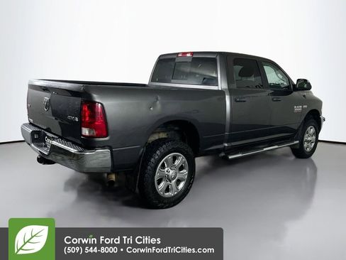 Used 2014 RAM 3500 SLT w/ Luxury Group image 14