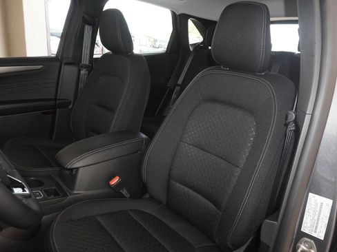 New 2025 Ford Escape Active w/ Active Premium Tech Pack image 23