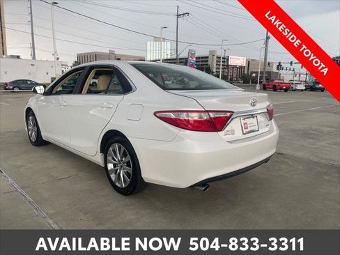 Certified 2017 Toyota Camry XLE FWD image 4