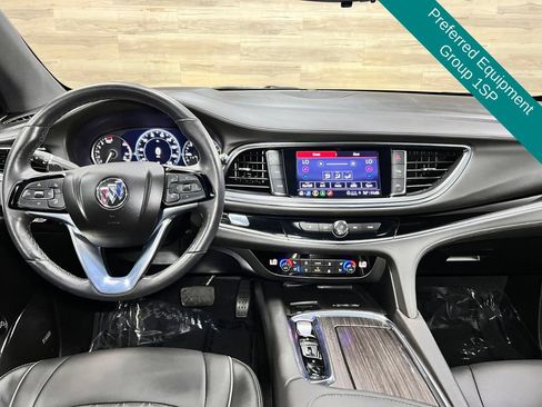 Used 2024 Buick Enclave Avenir w/ Avenir Technology Package AWD/4WD image 2