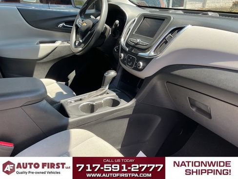 Used 2020 Chevrolet Equinox LS w/ LS Convenience Package AWD/4WD image 16