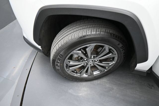 Used 2025 Toyota RAV4 Limited AWD/4WD image 26