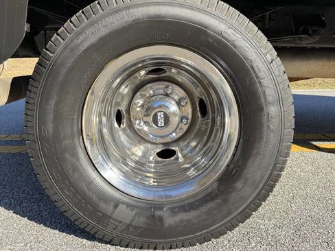 Used 1997 Ford F350 4x4 Regular Cab image 8