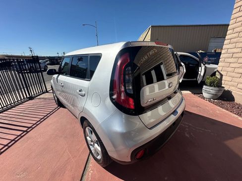Used 2019 Kia Soul image 4