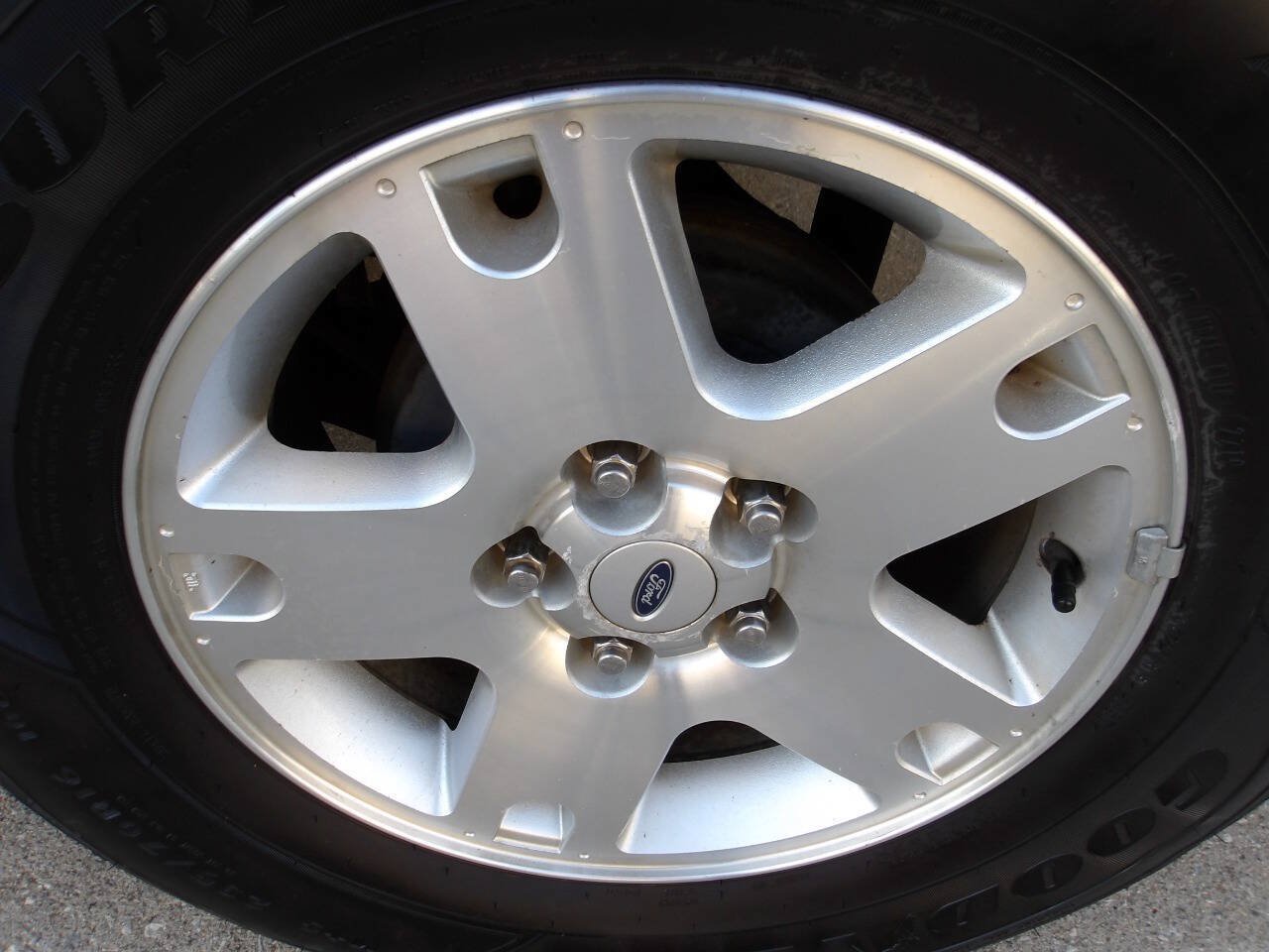 Used 2007 Ford Escape Limited FWD image 26