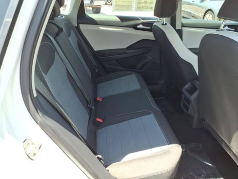 Certified 2025 Volkswagen Taos S AWD/4WD image 16