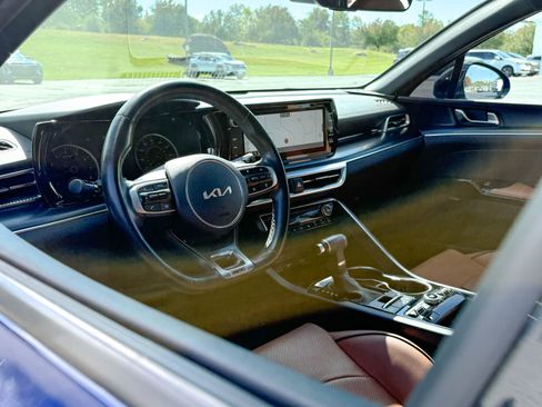 Used 2023 Kia K5 GT w/ GT1 Package image 13