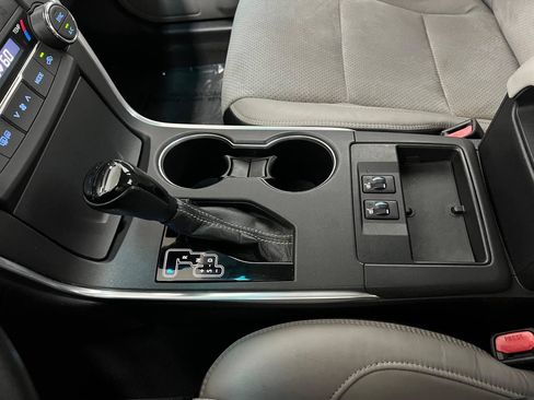 Used 2015 Toyota Camry XSE w/ Moonroof Package FWD image 20