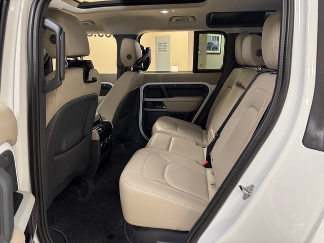 Used 2024 Land Rover Defender 110 S AWD/4WD image 23