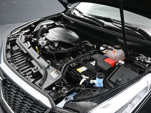 Used 2025 Cadillac XT5 Premium Luxury image 55