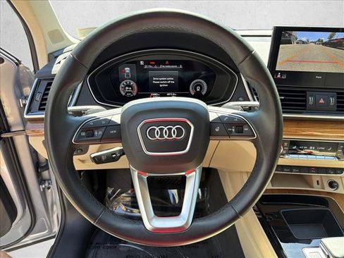 Used 2023 Audi Q5 2.0T Premium Plus w/ Premium Plus Package AWD/4WD image 14
