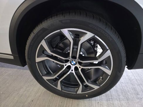 New 2026 BMW X5 sDrive40i w/ Climate Comfort Package RWD image 6