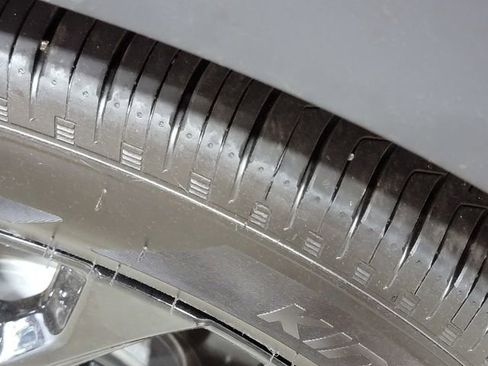 Certified 2025 Honda HR-V Sport image 10