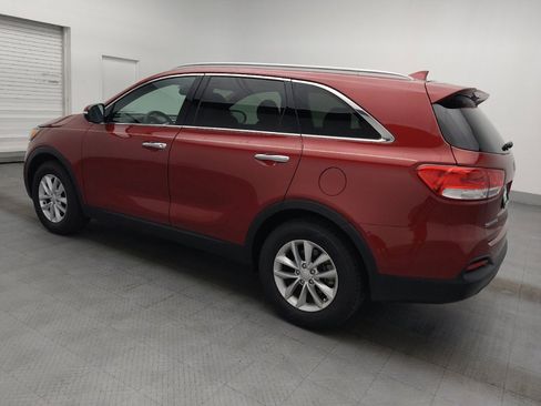 Used 2018 Kia Sorento FWD image 3