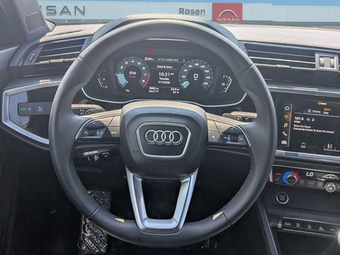 Used 2025 Audi Q3 2.0T Premium w/ Convenience Package AWD/4WD image 16