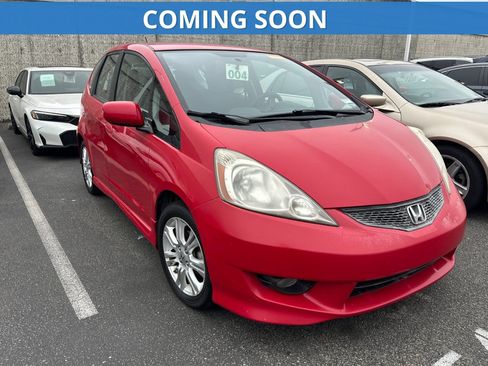 Used 2011 Honda Fit Sport image 1