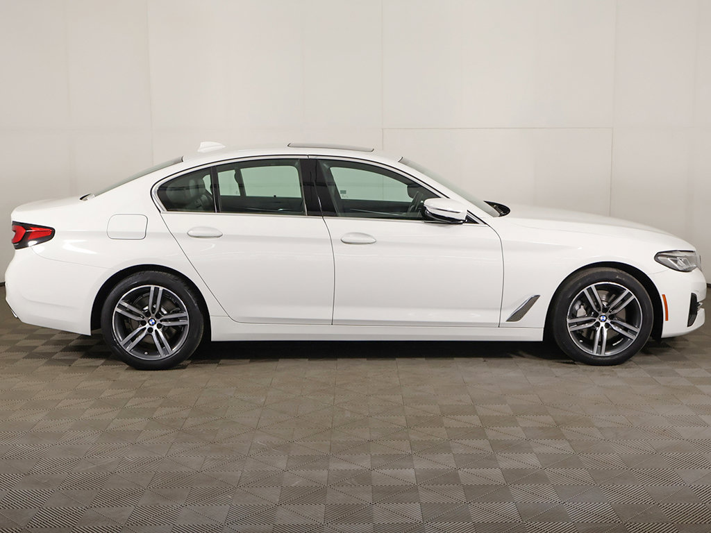 Used 2022 BMW 530i xDrive w/ Executive Package AWD/4WD image 21