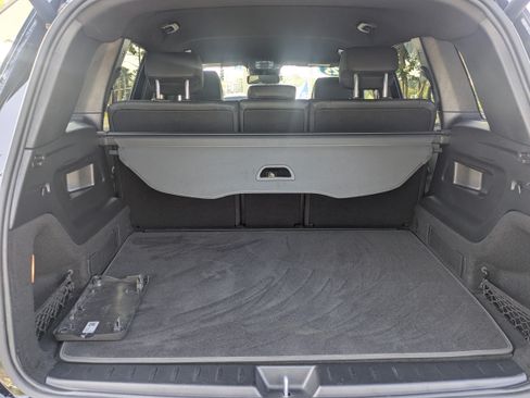 Certified 2025 Mercedes-Benz GLB 250 image 12